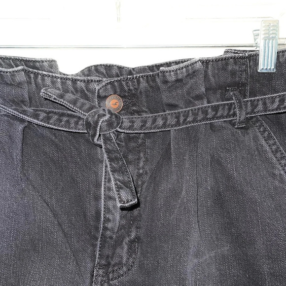 Hollister 100% Cotton Washed Black High Rise Belted Mom Shorts 28 Women’s - Picture 3 of 10